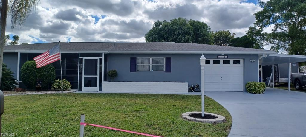 610 Grandview CT, LEHIGH ACRES FL 33936