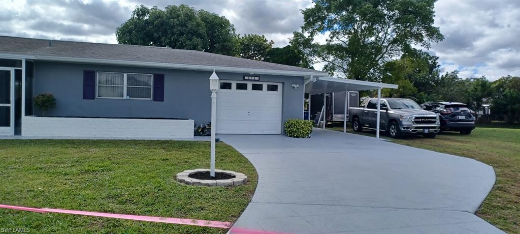 610 Grandview CT, LEHIGH ACRES FL 33936
