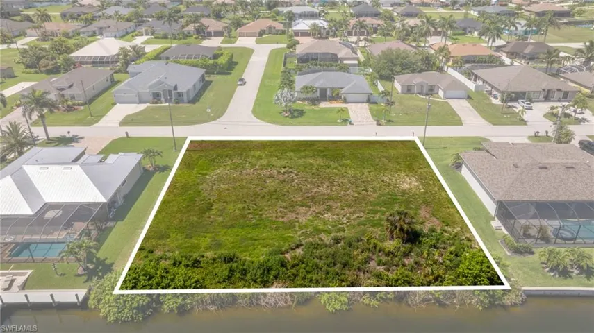 2201 Sw 28th Ter, Cape Coral, Florida 33914