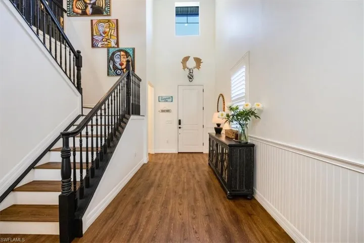 7234  Wilton  DR, Naples, FL 34109