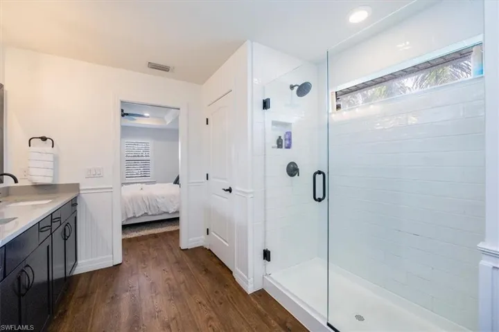 7234  Wilton  DR, Naples, FL 34109