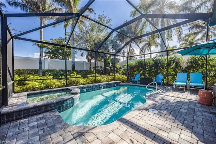 7234  Wilton  DR, Naples, FL 34109