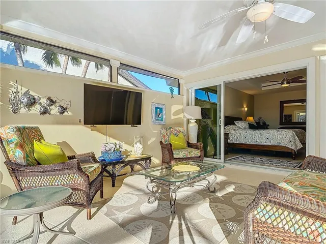 Watch TV or entertain in the huge lanai area