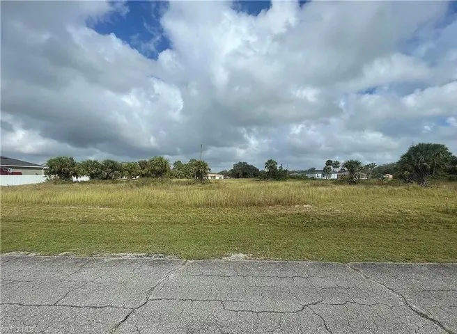 Lot #3 Leader St, Labelle, Florida 33935