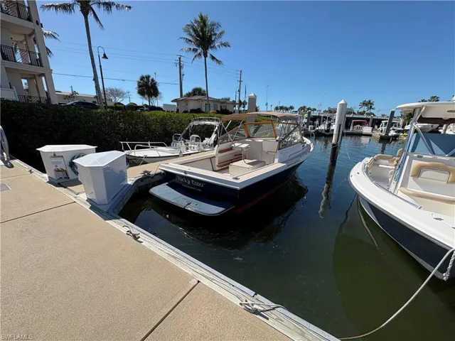 1345  5th S AVE, Naples, FL 34102