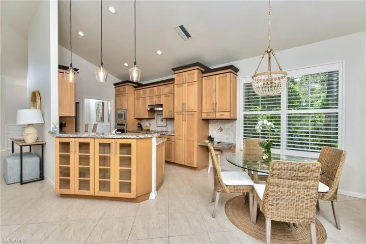 1705 Marsh Run, Naples, Florida 34109