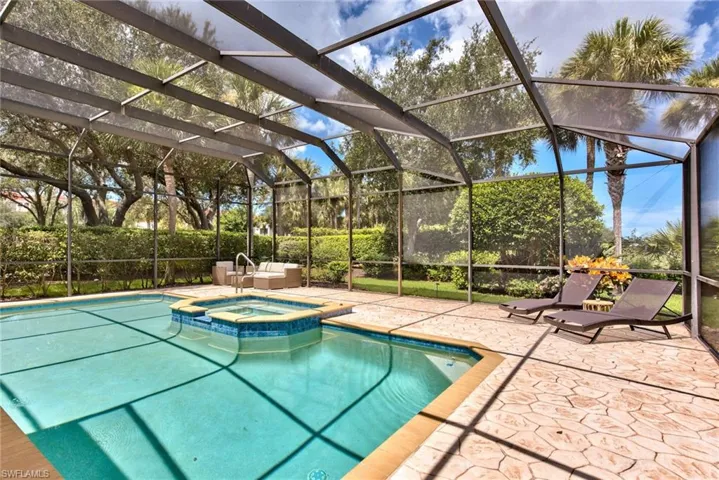 1705 Marsh Run, Naples, Florida 34109
