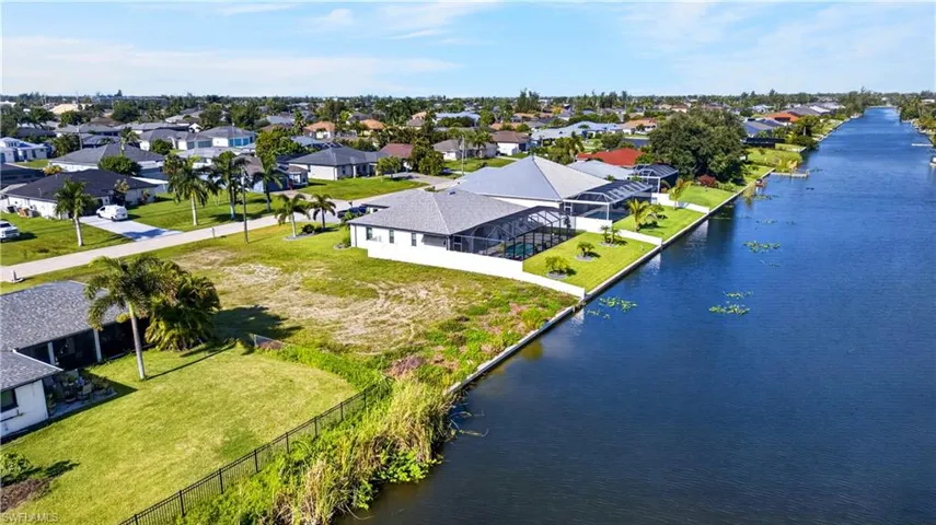 107 Sw 21st St, Cape Coral, Florida 33991