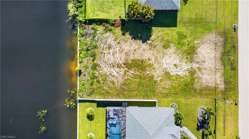 107 Sw 21st St, Cape Coral, Florida 33991