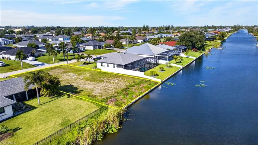 107 Sw 21st St, Cape Coral, Florida 33991