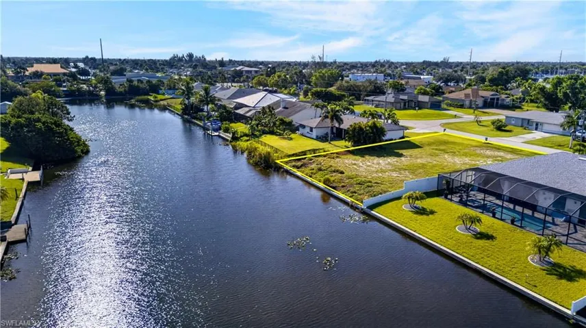 107 Sw 21st St, Cape Coral, Florida 33991