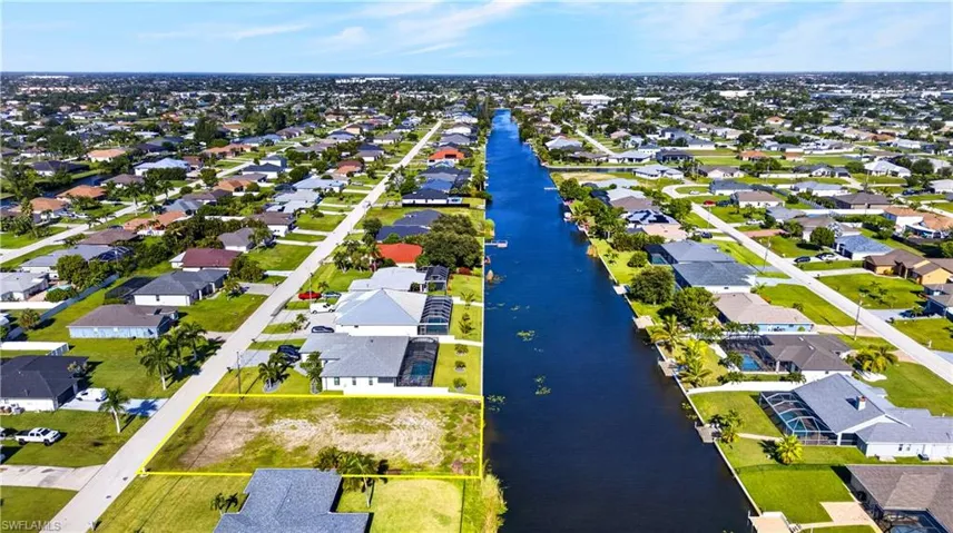 107 Sw 21st St, Cape Coral, Florida 33991