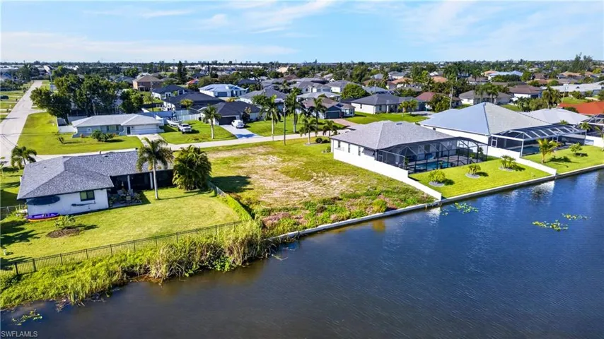 107 Sw 21st St, Cape Coral, Florida 33991