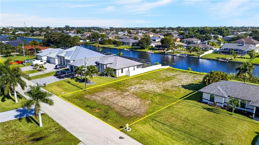 107 Sw 21st St, Cape Coral, Florida 33991