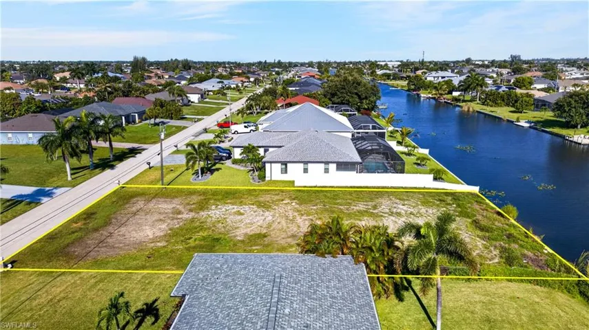 107 Sw 21st St, Cape Coral, Florida 33991