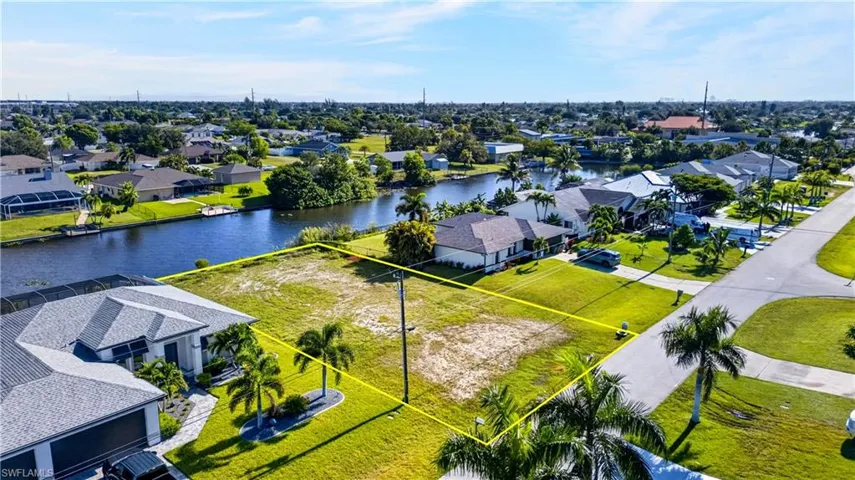 107 Sw 21st St, Cape Coral, Florida 33991