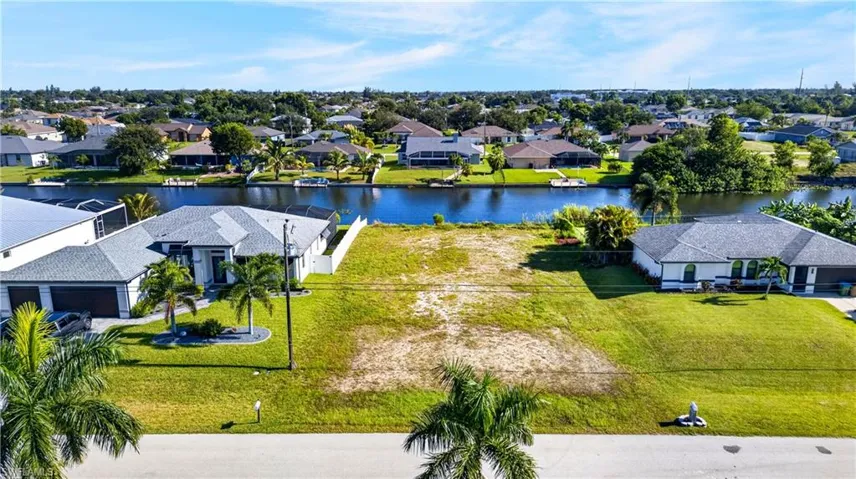 107 Sw 21st St, Cape Coral, Florida 33991