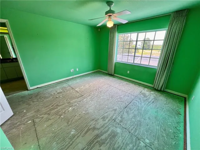 717 Bently St E, Lehigh Acres Fl 33974