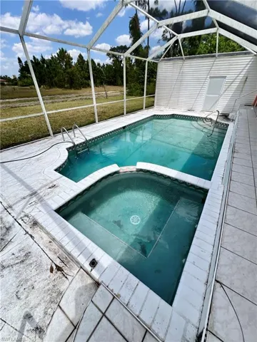 717 Bently St E, Lehigh Acres Fl 33974