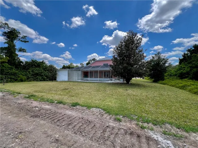 717 Bently St E, Lehigh Acres Fl 33974
