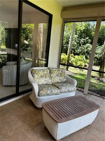 7048 S Pelican Bay Blvd # 105, Naples, Florida 34108