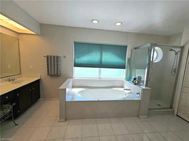 619 Jackson Ave, Lehigh Acres, Florida 33972