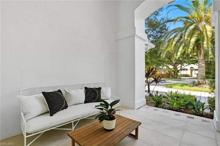 View of patio / terrace featuring an outdoor living space