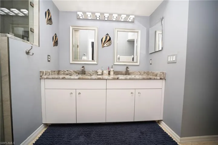 Owners Bath