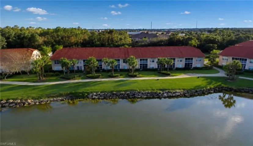 2770 Cypress Trace Cir 2423, Naples, Florida 34119