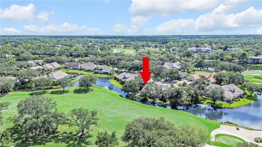 34  Water Oaks  WAY, Naples, FL 34105