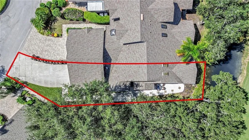 34  Water Oaks  WAY, Naples, FL 34105