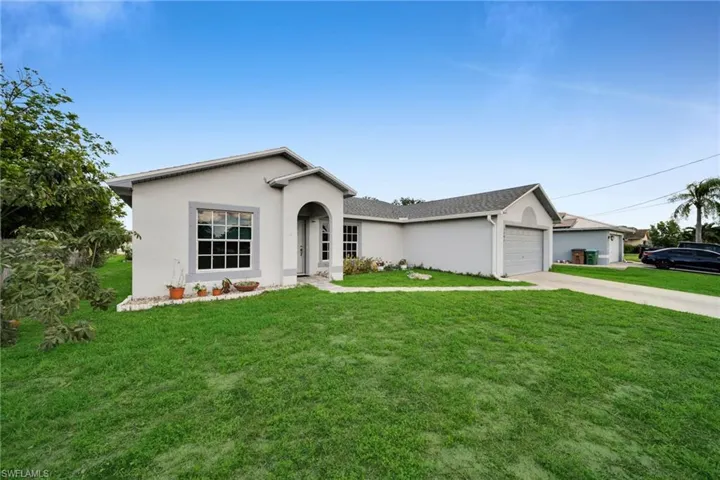 1502 Se 2nd Pl, Cape Coral, Florida 33990