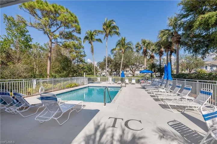 Tarpon Cove Pool w/hot tub