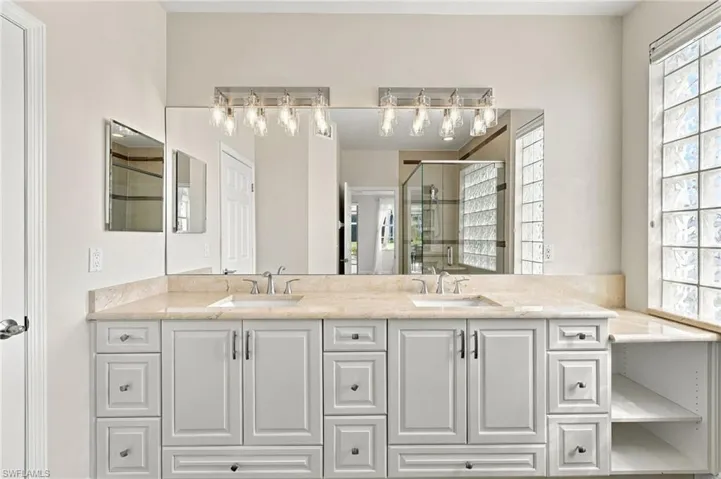 14335 Harbour Links Ct 20a, Fort Myers, Florida 33908