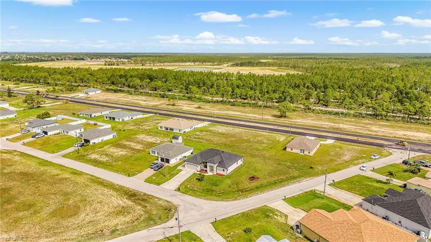 831 Nw 30th St, Cape Coral, Florida 33993