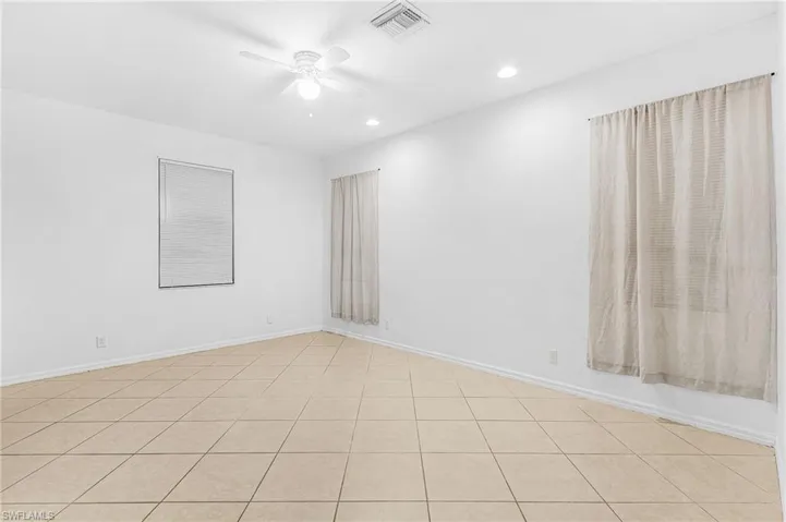 831 Nw 30th St, Cape Coral, Florida 33993
