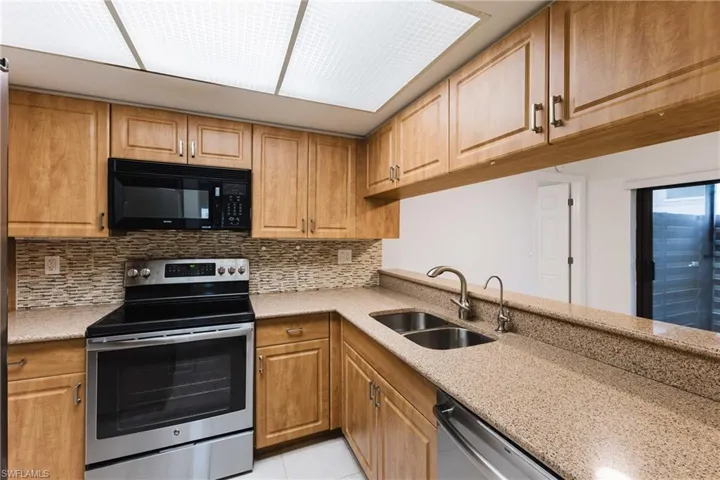 13256 Whitehaven Ln 502, Fort Myers, Florida 33966