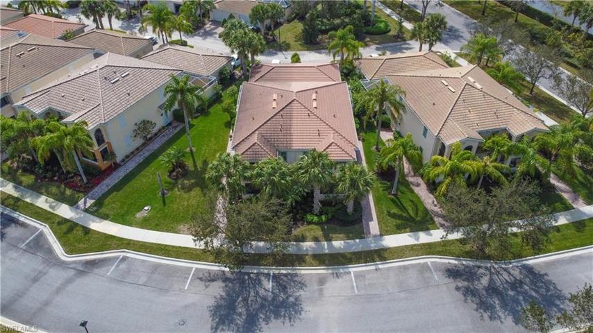 15013 Auk WAY, BONITA SPRINGS FL 34135