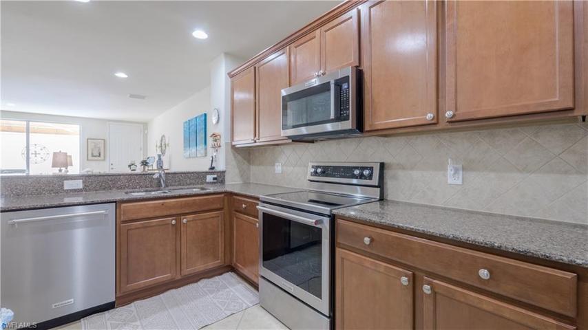 15013 Auk WAY, BONITA SPRINGS FL 34135
