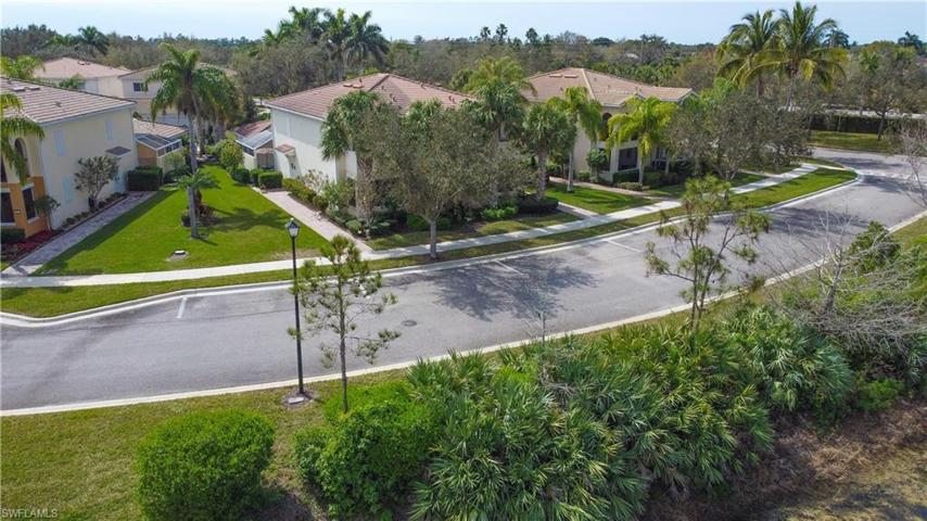 15013 Auk WAY, BONITA SPRINGS FL 34135