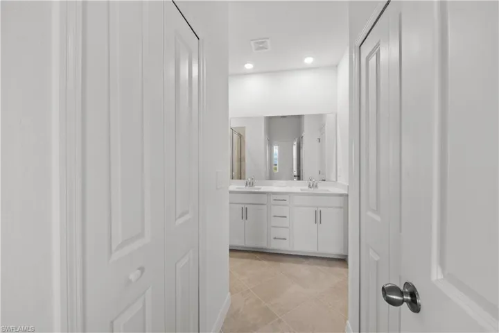 44072  Bellamy Place  , Babcock Ranch, FL 33982