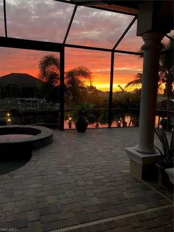 BEAUTIFUL SUNRISES FROM YOUR LANAI
