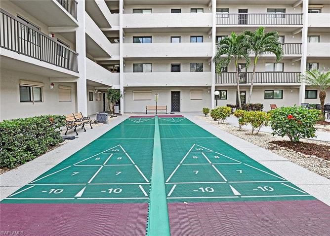 2121 Collier AVE # 118, FORT MYERS FL 33901