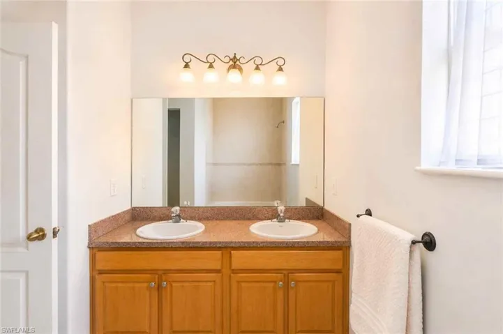 166 Pine Cone Ave, Montura Ranches, Florida 33440