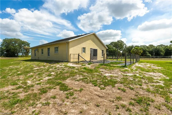 166 Pine Cone Ave, Montura Ranches, Florida 33440