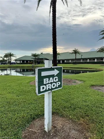 Championship Golfing (Clubhouse)