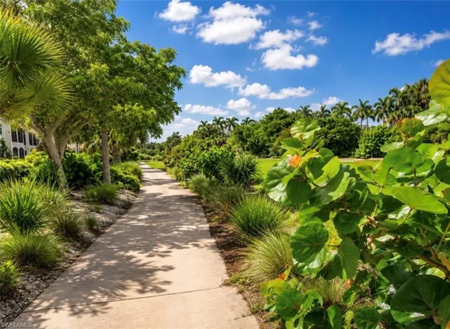 1277 Rialto Way 102, Naples, Florida 34114