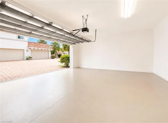 1277 Rialto Way 102, Naples, Florida 34114