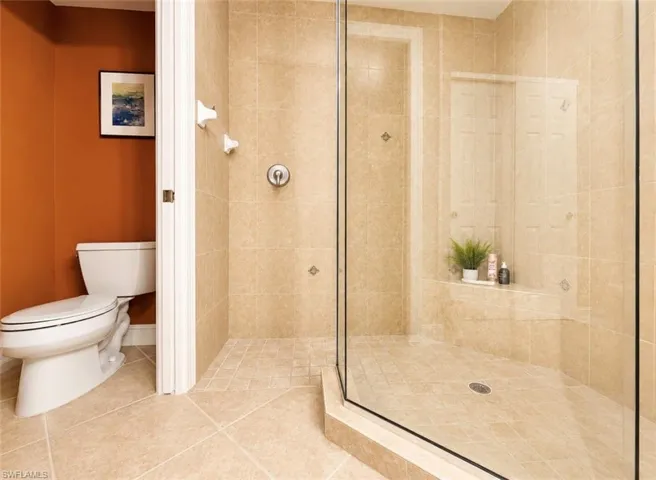 1277 Rialto Way 102, Naples, Florida 34114