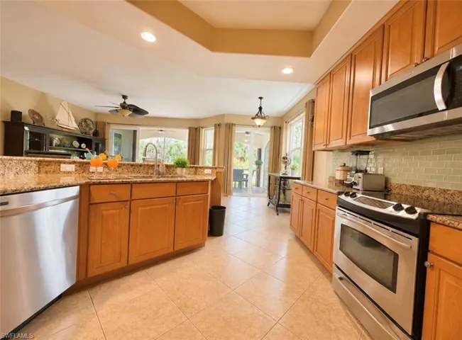 1277 Rialto Way 102, Naples, Florida 34114